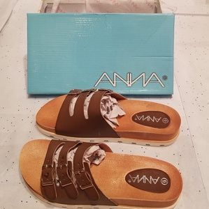 Anna Sandals NWT.
